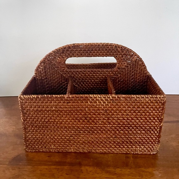 Rustic Rattan Condiment Holder/Utensil holder - Picture 3 of 11